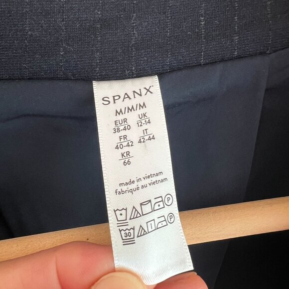 SPANX Womens Perfect Collarless Blazer MEDIUM Navy Grey Pinstripe Ponte - Picture 3 of 10